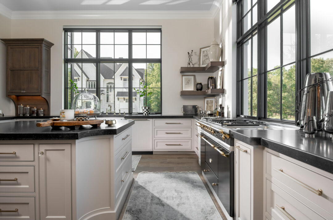 Replacement Storm Windows & Screens for Houston Homes